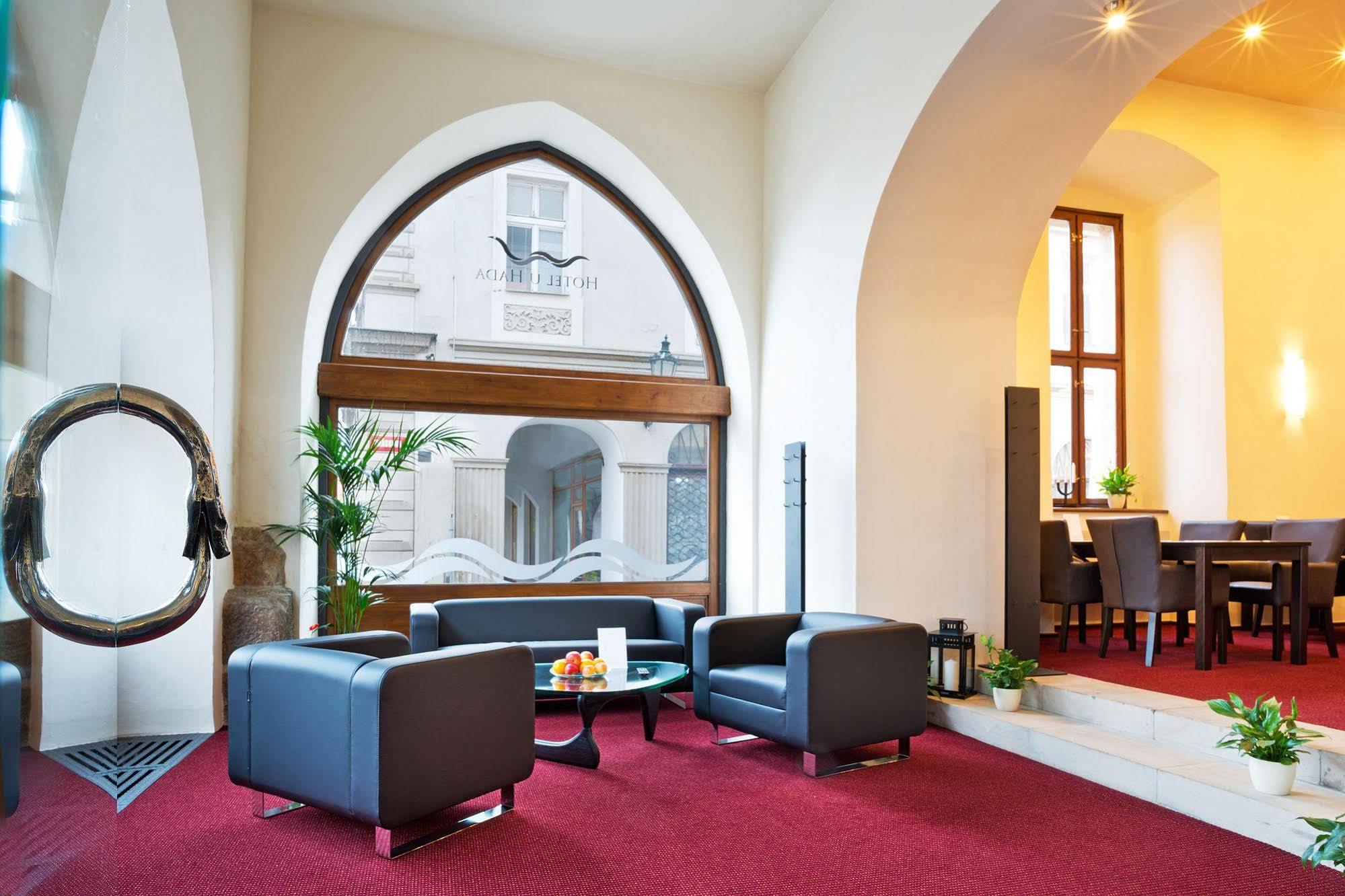 Hotel U Hada Zatec Exterior foto